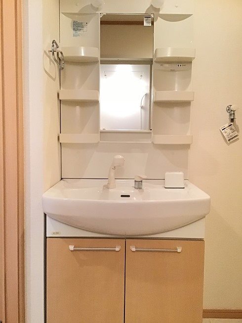 洗髪洗面化粧台