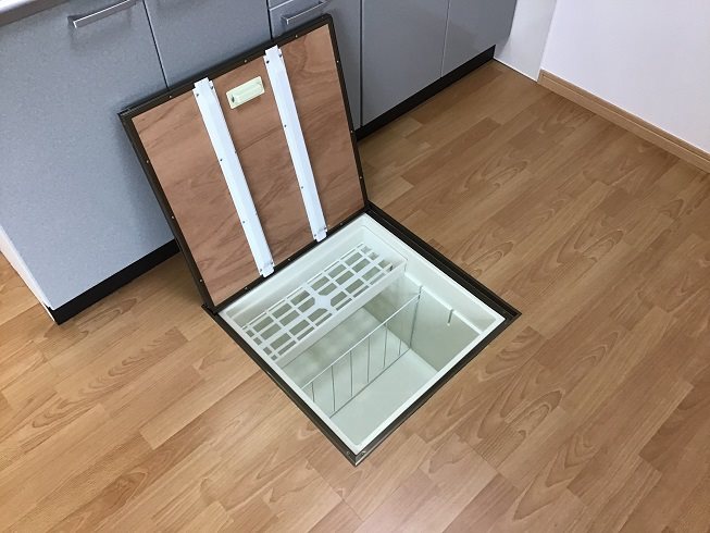 1F床下収納