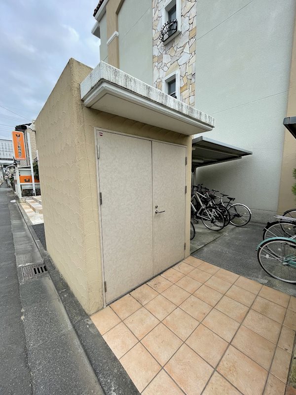ゴミ置き場
