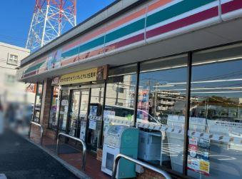 コンビ二：ｾﾌﾞﾝｲﾚﾌﾞﾝ 足立江北橋東店　544m