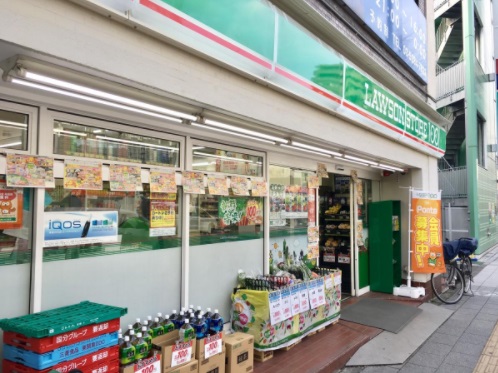 コンビ二：ローソンストア100 千住中居町店　1238m