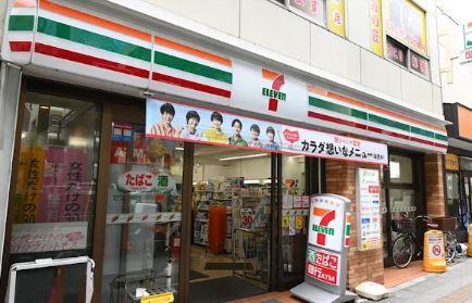 コンビ二：ｾﾌﾞﾝｲﾚﾌﾞﾝ 板橋本町駅前店　248m