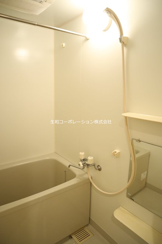 バス
