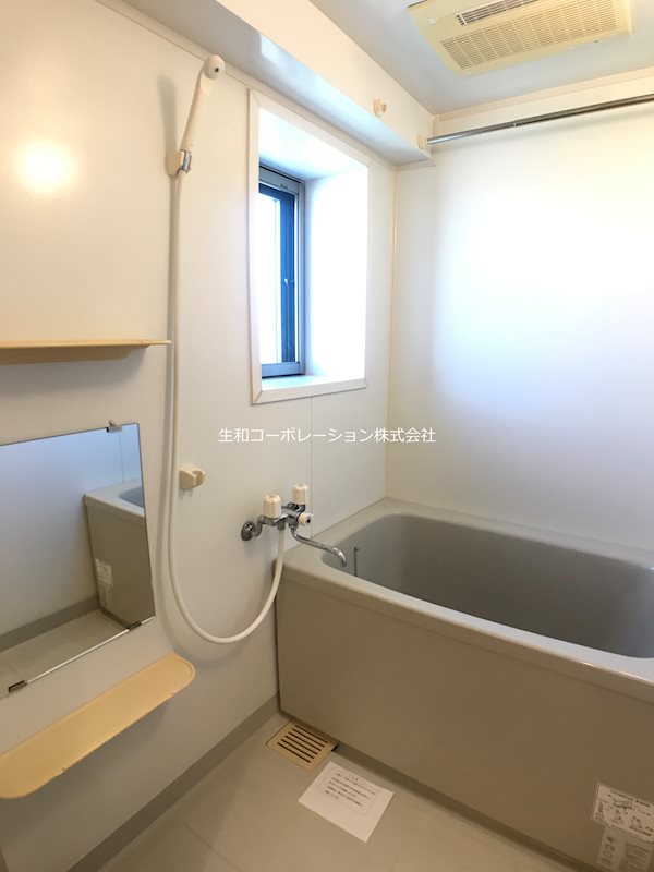 バス