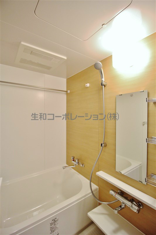 バス