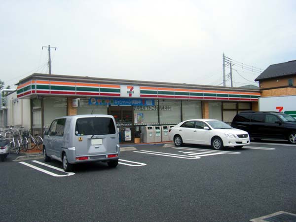コンビ二:セブンイレブン 湾岸浦安インター店 790m コンビ二:セブンイレブン 湾岸浦安インター店 790m