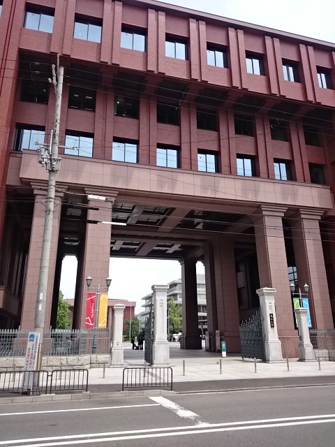 大学・短大：私立龍谷大学　951m
