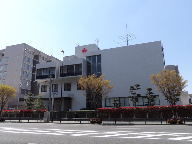 総合病院：福岡赤十字病院　375m
