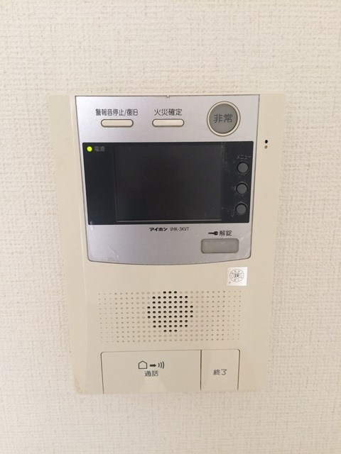 モニター付きインターフォンで安心