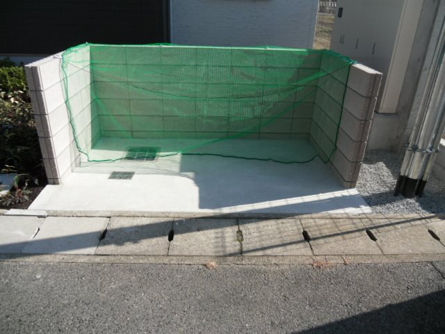 ゴミ置き場