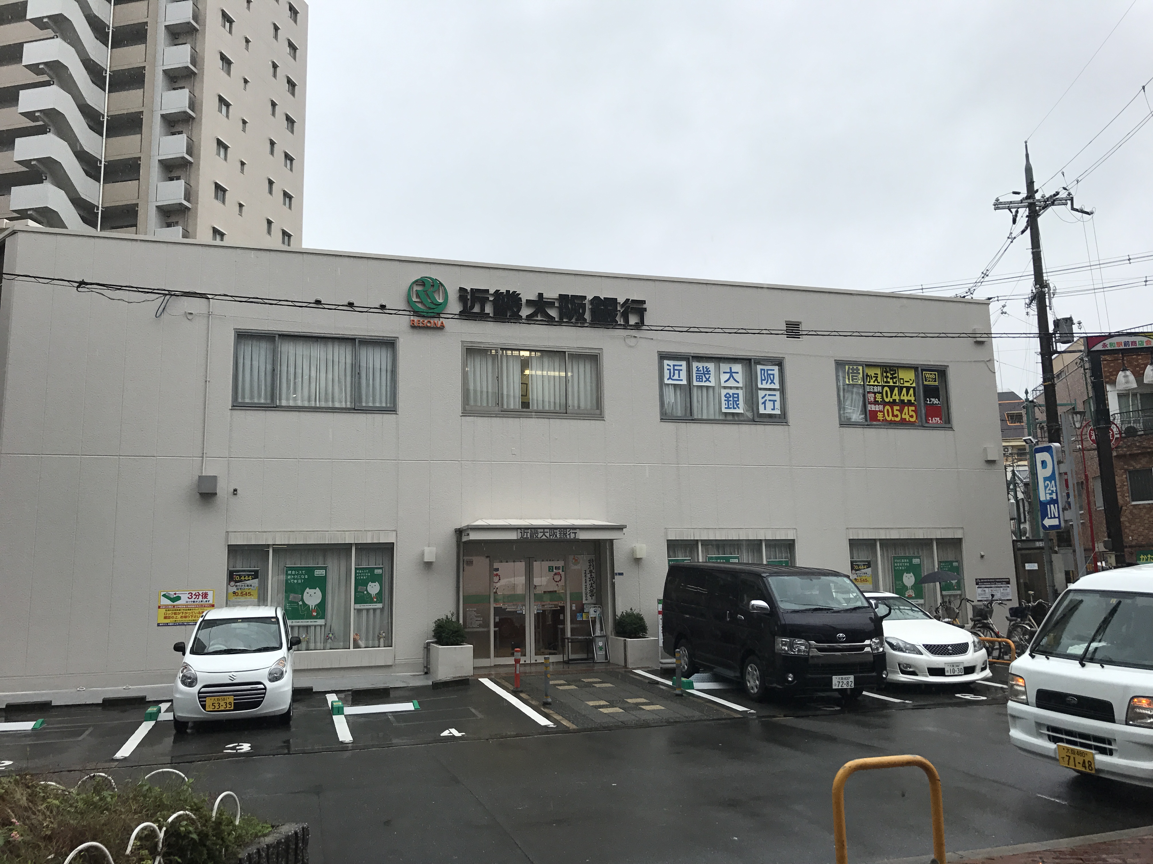 銀行：近畿大阪銀行 東大阪支店　414m