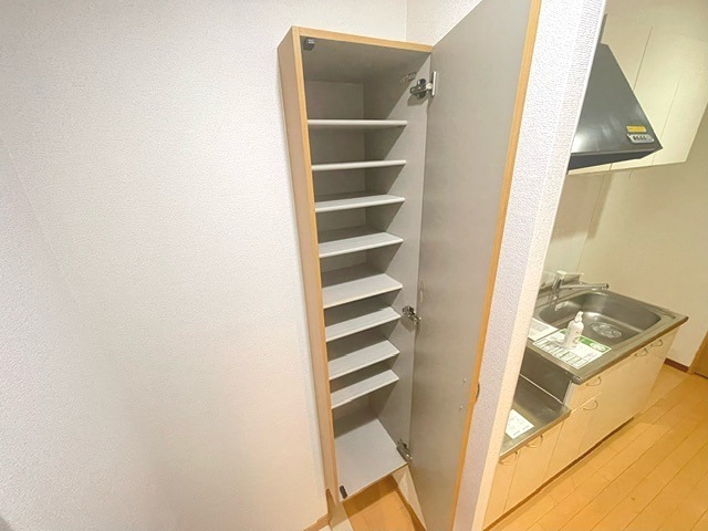 収納