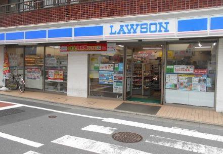 コンビ二：ﾛｰｿﾝ 目黒中央町二丁目店　216m