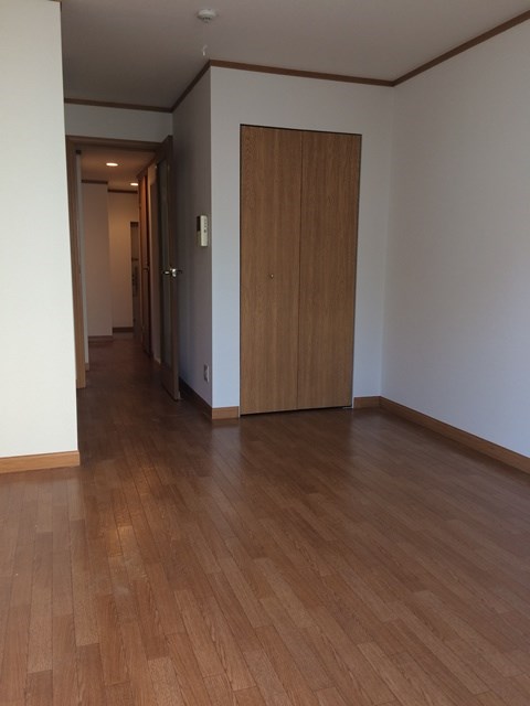 ベッドルーム