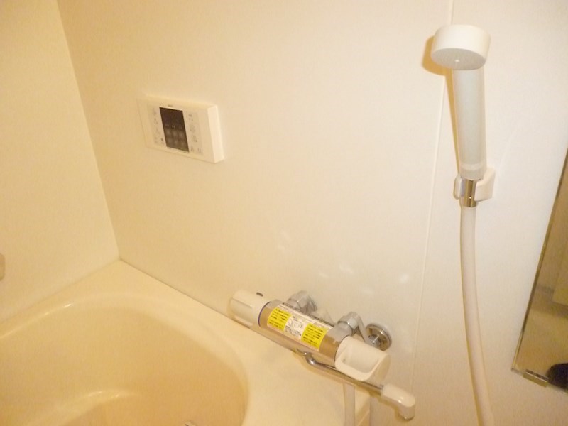 浴室サーモ付き水栓設置