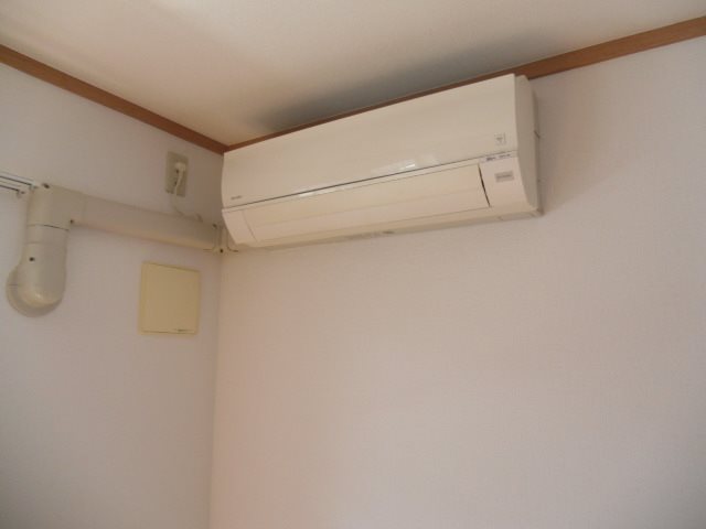 エアコン付です。