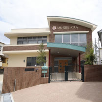 幼稚園：池田保育園　578m