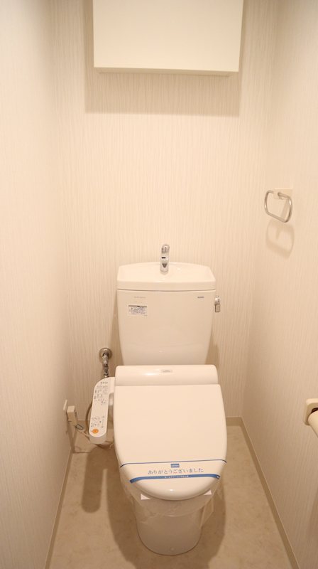 ウォシュレット付きトイレ