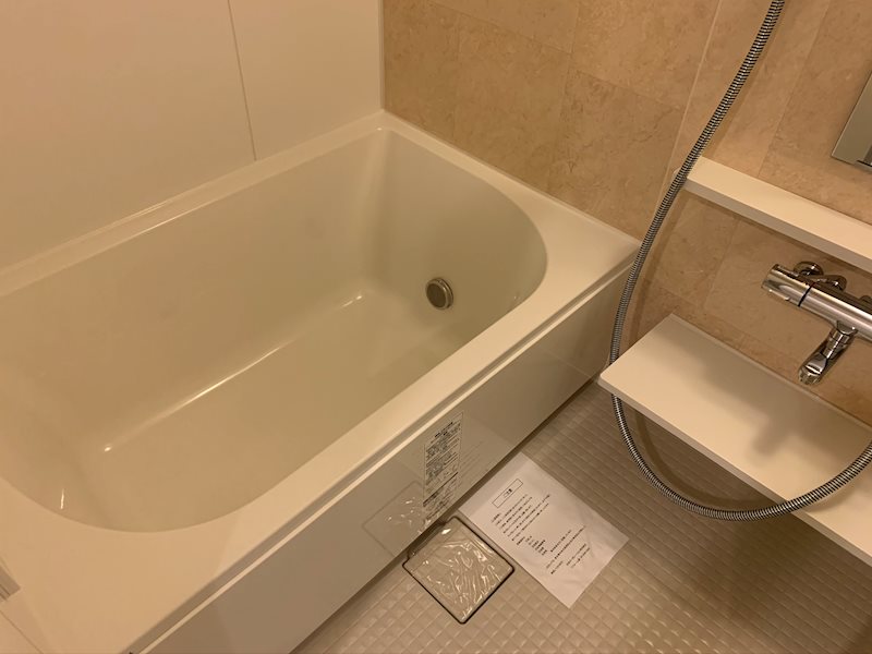 バス