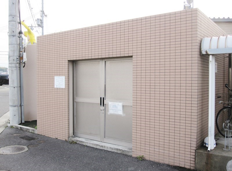 ゴミ置き場