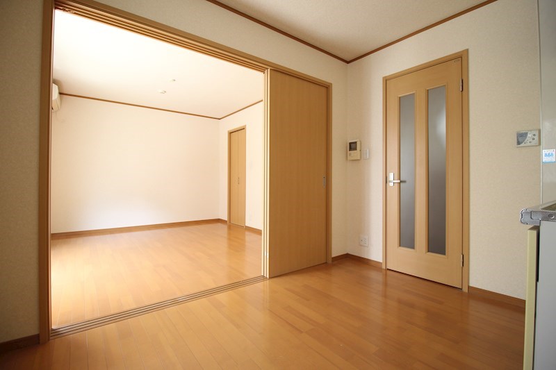 101号は間取り反転タイプ