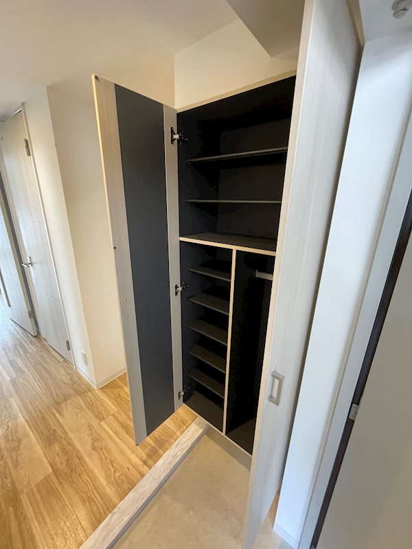 シューズボックス