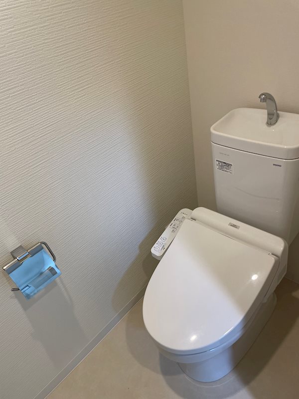 温水洗浄便座付きです