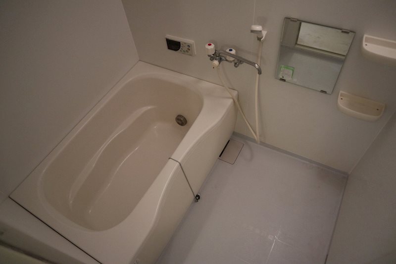 バス
