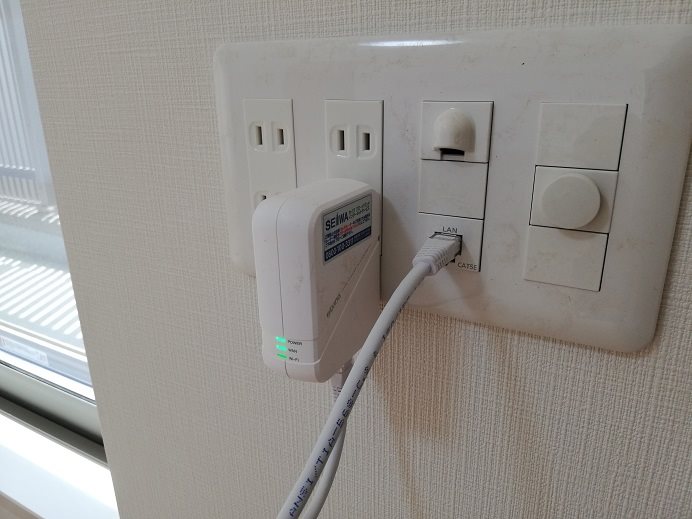 Wi-Fiコンセント型ルーター