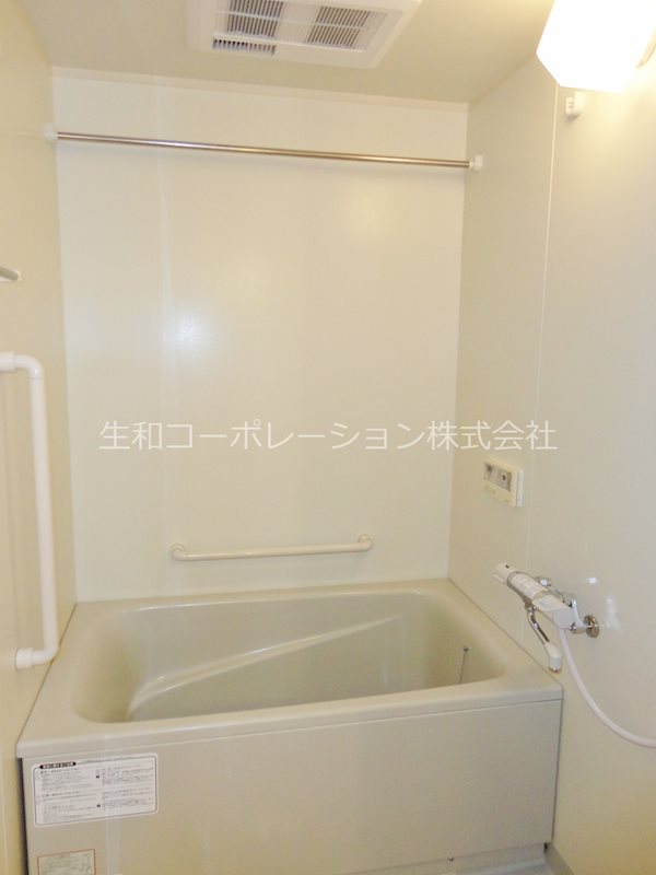 バス