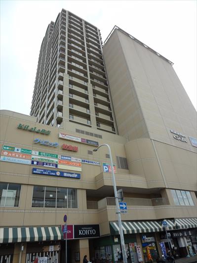 ショッピング施設：KiLaLa住吉　585m