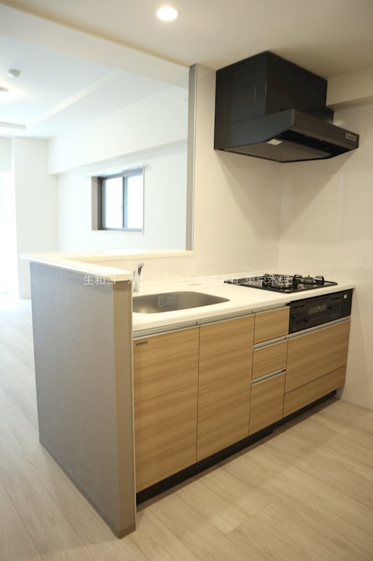 3口ガスシステムキッチン（グリル付）