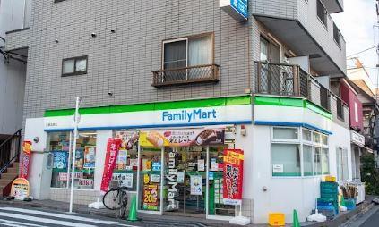 コンビ二：ﾌｧﾐﾘーﾏーﾄ 江東北砂店　158m
