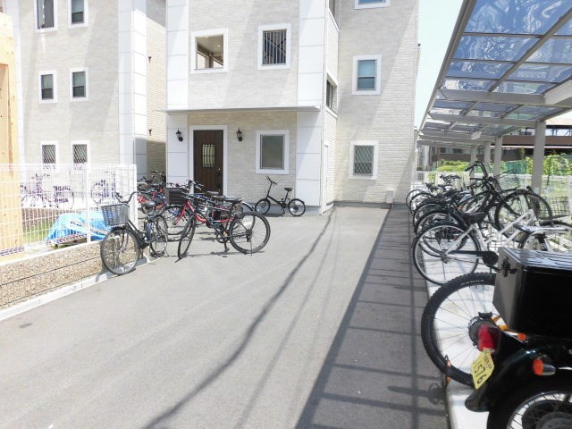 駐輪場