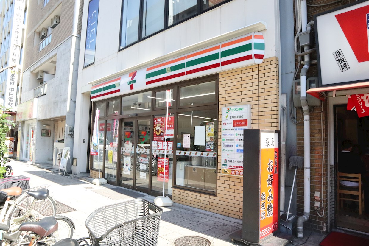 コンビ二：ｾﾌﾞﾝｲﾚﾌﾞﾝ 天神橋筋6丁目駅南店　444m