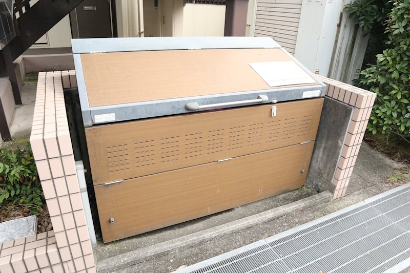 ゴミ置き場
