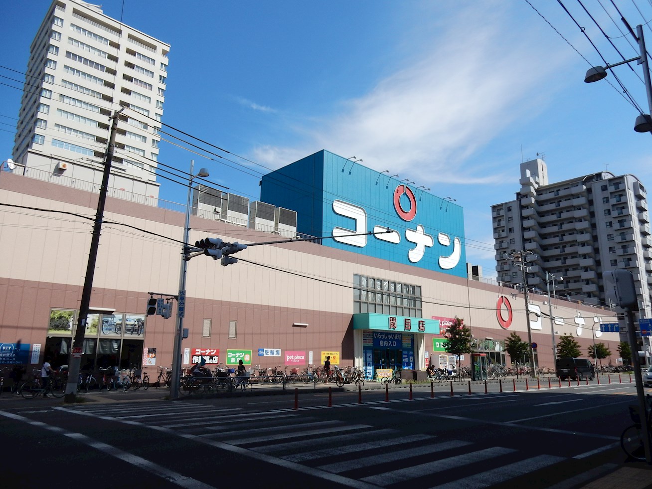 ホームセンター：ﾎーﾑｾﾝﾀーｺーﾅﾝ 関目店　227m