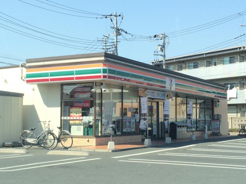 コンビ二：ｾﾌﾞﾝｲﾚﾌﾞﾝ 戸田駅西口店　273m