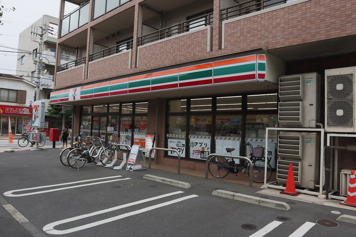 コンビ二：ｾﾌﾞﾝｲﾚﾌﾞﾝ 和光店　1103m