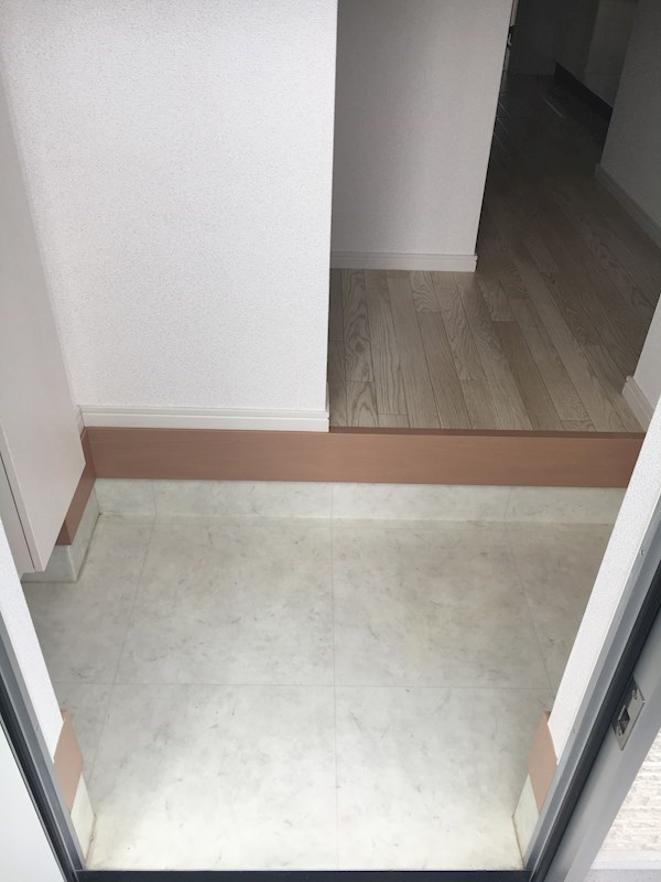 綺麗な玄関がお出迎え