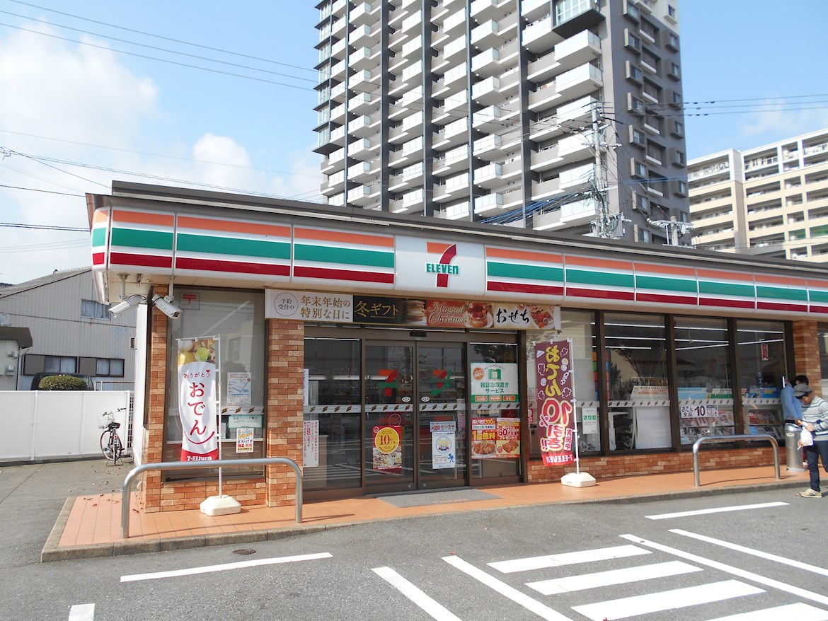 コンビ二：ｾﾌﾞﾝｲﾚﾌﾞﾝ 鳥栖田代大官町店　3340m