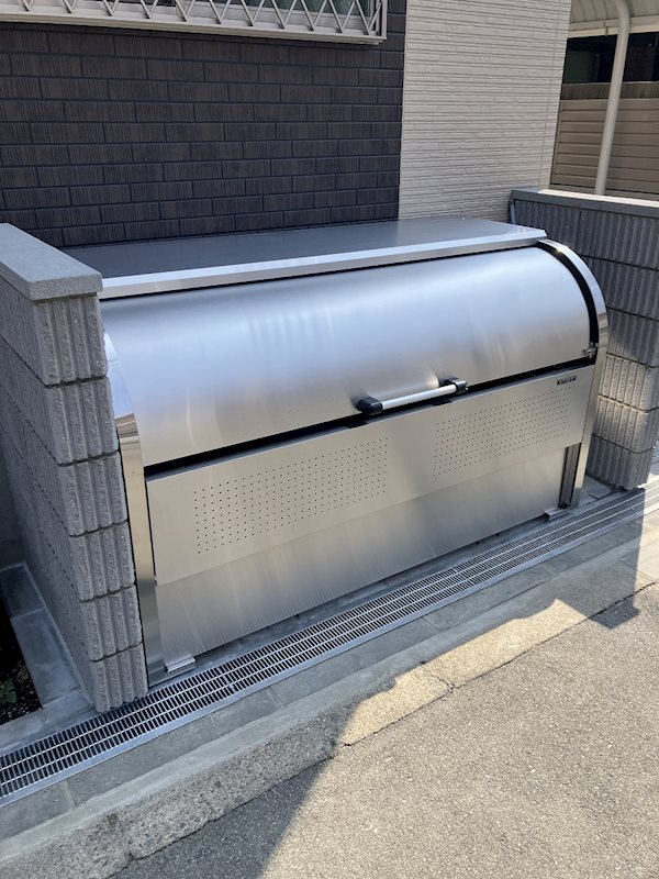 ゴミ置き場