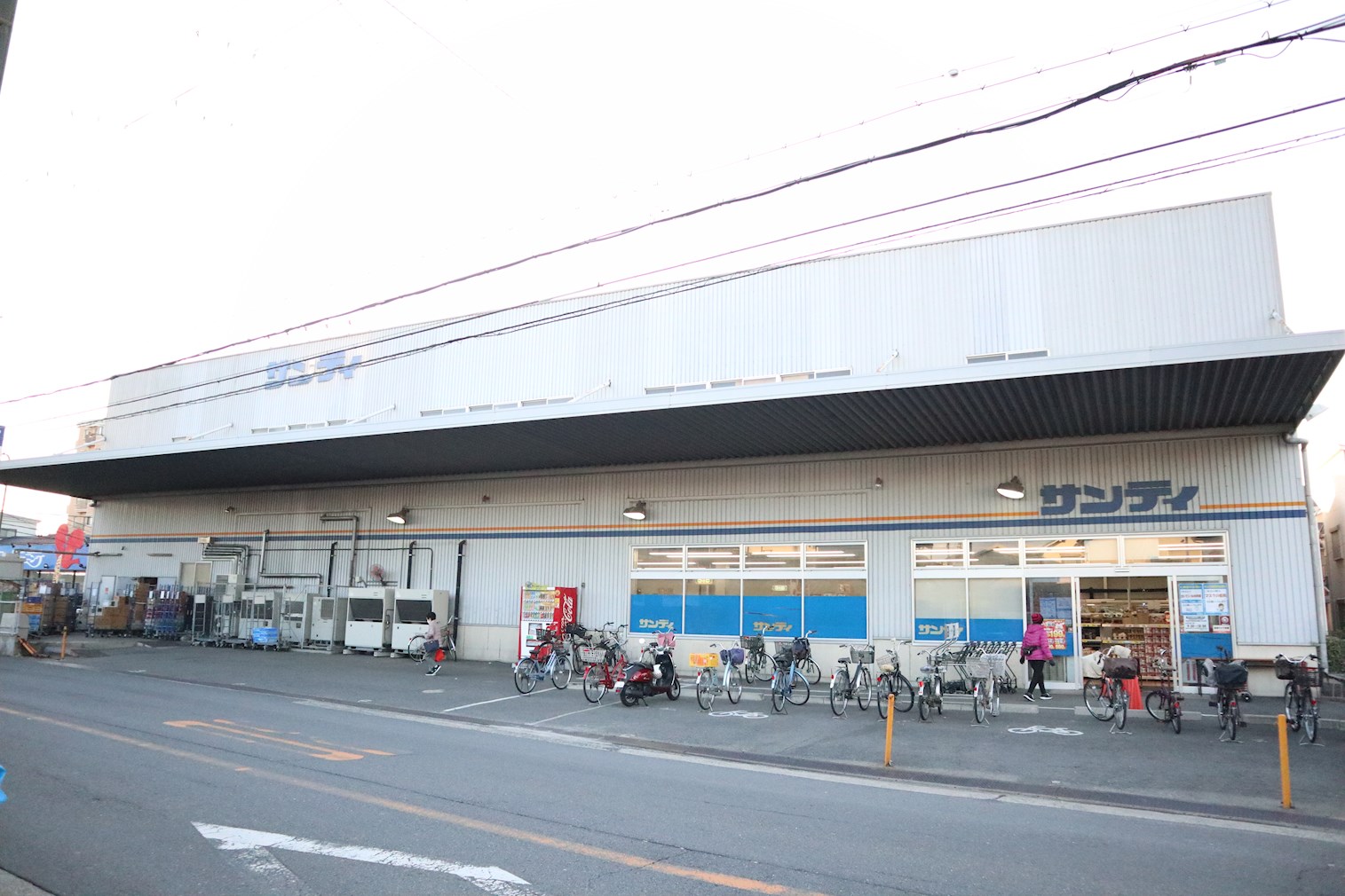 スーパー：ｻﾝﾃﾞｨ 萱島神田店　447m