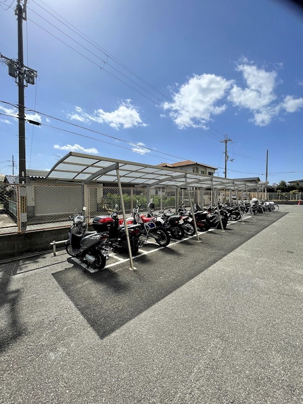 バイク置き場