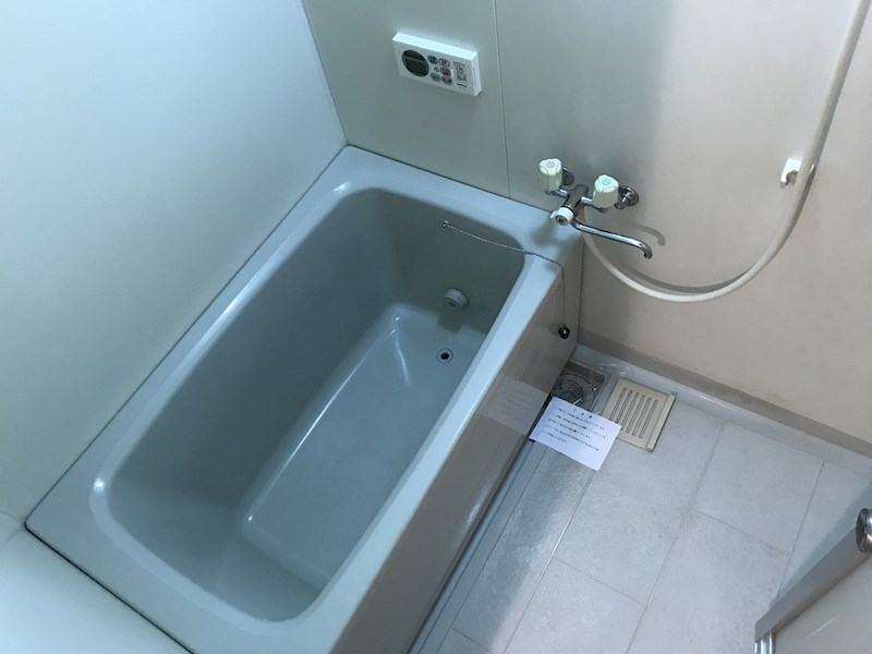 バス