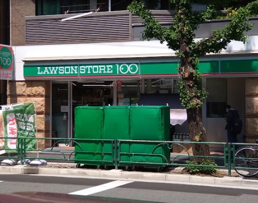 スーパー：ローソンストア100 LS上十条店　219m