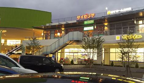 ショッピング施設：UNICUS(ウニクス)浦和美園　2320m