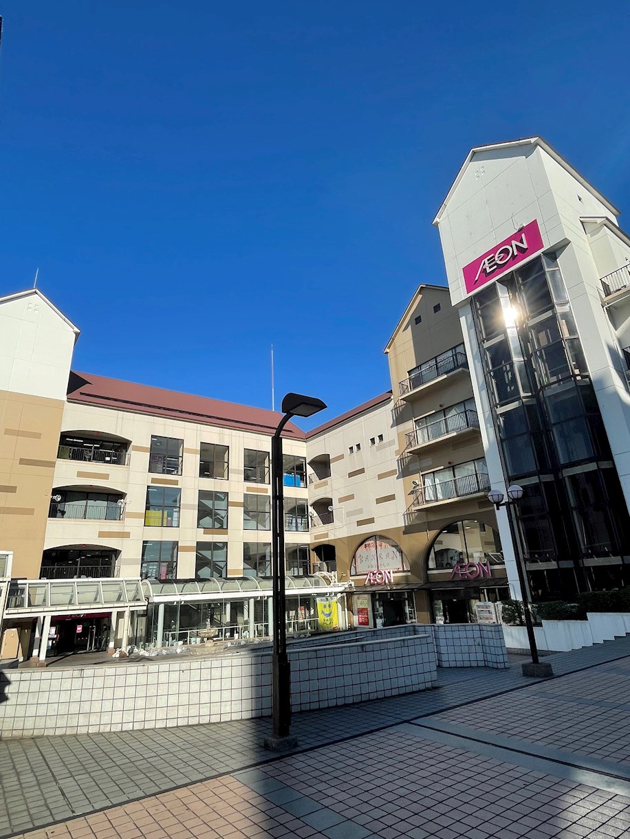 スーパー：ｲｵﾝ本牧店　922m