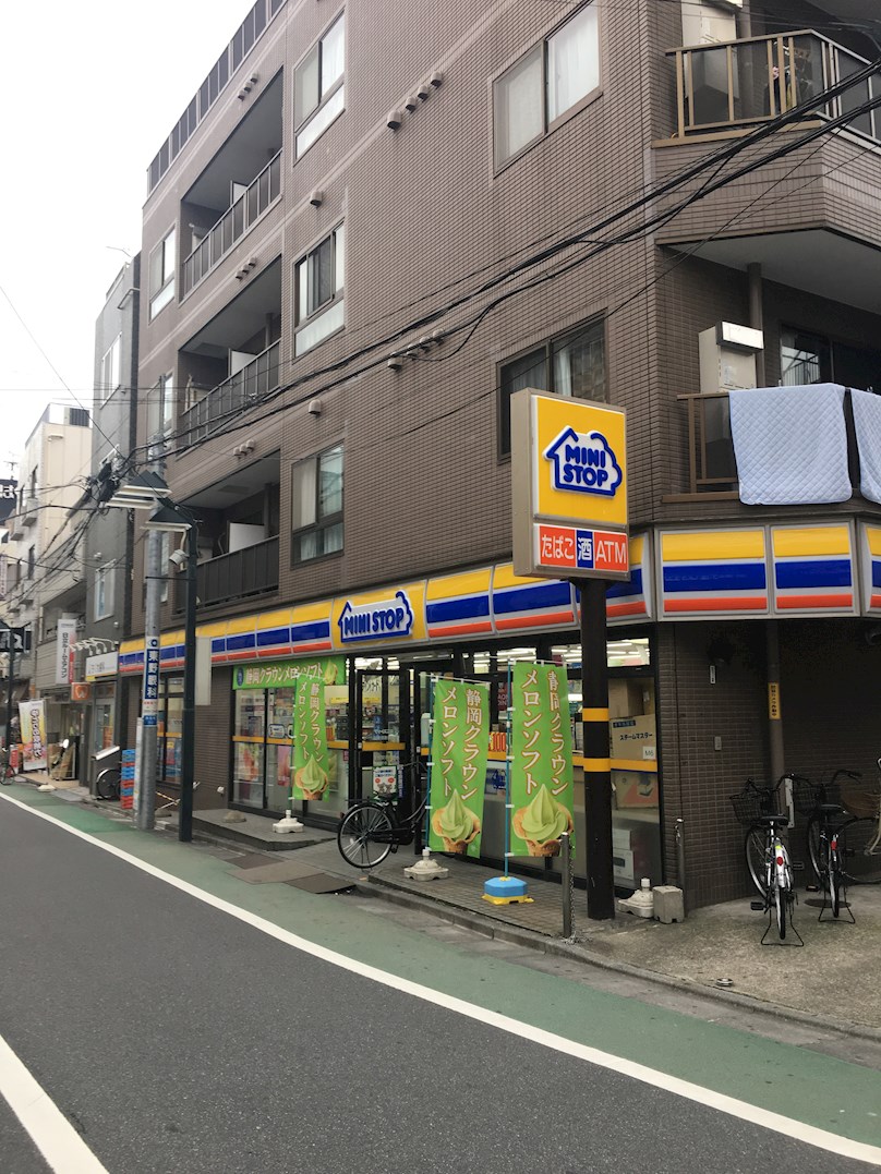 コンビ二：ﾐﾆｽﾄｯﾌﾟ 中板橋駅前店　223m