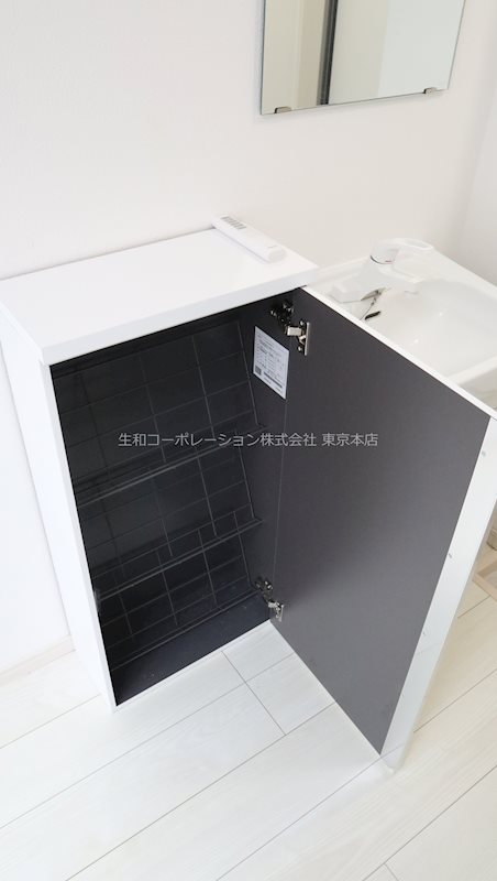 全部屋　下駄箱